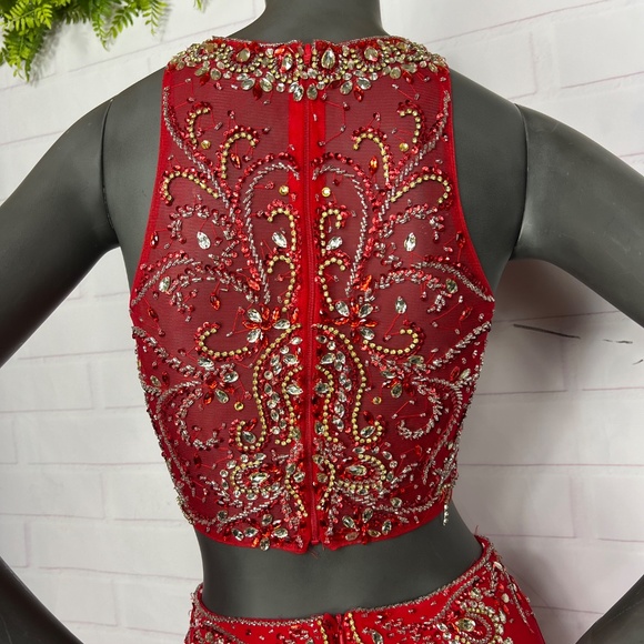 👗❤️|•SPARKLE•| Red Sequin Formal Gown Size 4 Evening Dress - Picture 5 of 11